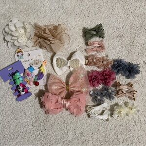 Mixed Girls Hair Bow and Clip Set - Pink, White, Gray, Green, Cream